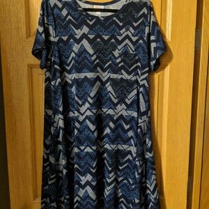 L Lularoe Carly